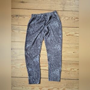 Xhilaration Grey Floral Jogger Pants XS